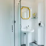 게스트하우스 Lux House Guest